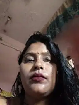 Jasmine Januja online show from June 2, 2026, 2:22 am