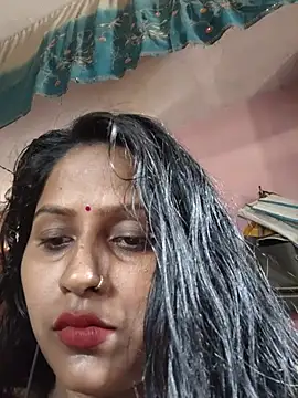 Jasmine Januja online show from June 15, 2026, 2:34 am