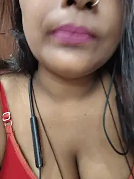Jasmine Januja online show from July 12, 2026, 1:50 am