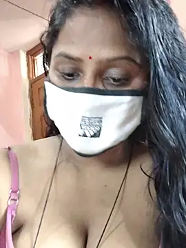 Jasmine Januja online show from July 4, 2026, 1:23 am