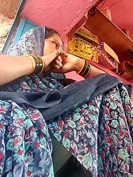 Snapshot of Sh_kiyara chatting on September 23, 2025, 4:30 am Sh kiyara online show from September 23, 2025, 4:30 am