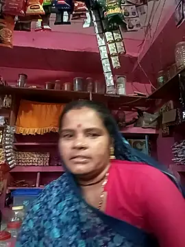 Snapshot of Sh_kiyara chatting on September 26, 2025, 12:39 am Sh kiyara online show from September 26, 2025, 12:39 am