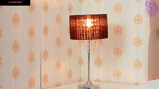 Snapshot of CoraVex chatting on October 13, 2025, 4:25 am CoraVex online show from October 13, 2025, 4:25 am