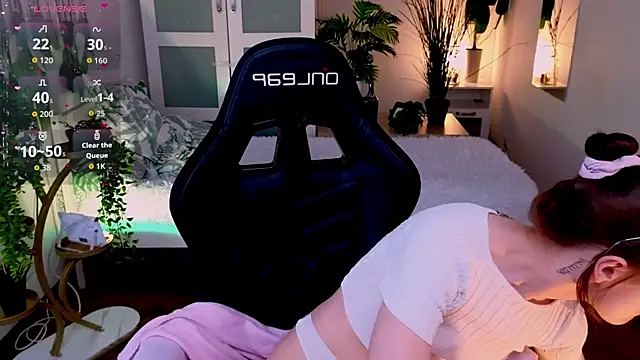 selin selin online show from October 15, 2025, 5:28 am