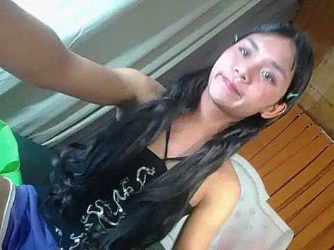 Snapshot of sweet_athena chatting on March 15, 2026, 5:09 pm sweet athena online show from March 15, 2026, 5:09 pm