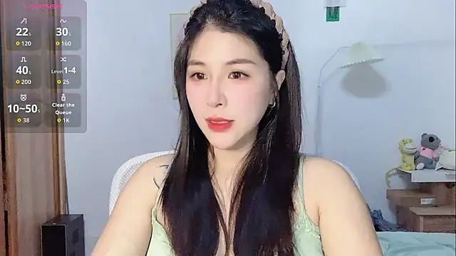 Snapshot of hhmimi_7 chatting on October 10, 2025, 2:51 pm hhmimi 7 online show from October 10, 2025, 2:51 pm