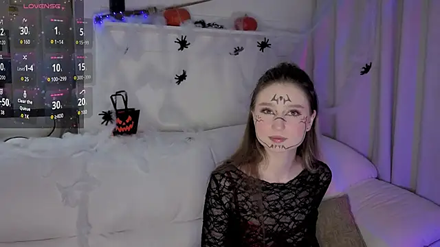 Snapshot of _Lua__ chatting on October 28, 2025, 7:02 pm Lua online show from October 28, 2025, 7:02 pm