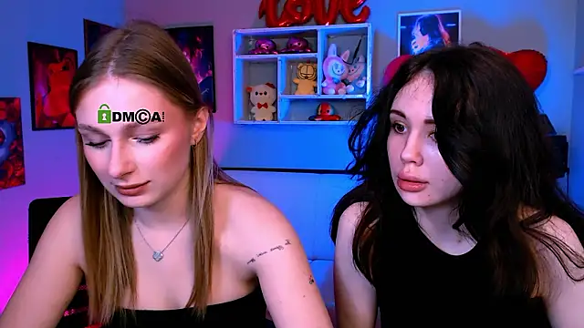 ariana ross7 online show from February 23, 2026, 8:20 pm