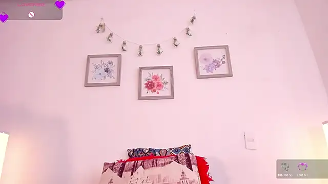 Snapshot of mely_rosse_ chatting on July 4, 2026, 1:48 pm mely rosse online show from July 4, 2026, 1:48 pm