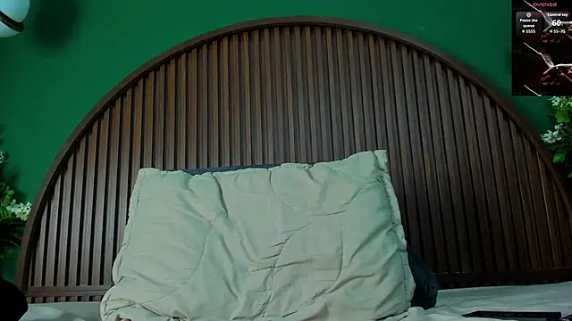 Snapshot of JeergMuscle chatting on November 15, 2025, 6:17 am JeergMuscle online show from November 15, 2025, 6:17 am