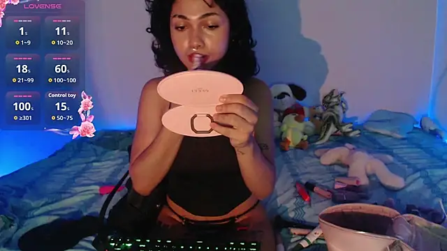 Cataleya naz online show from October 22, 2025, 1:16 am