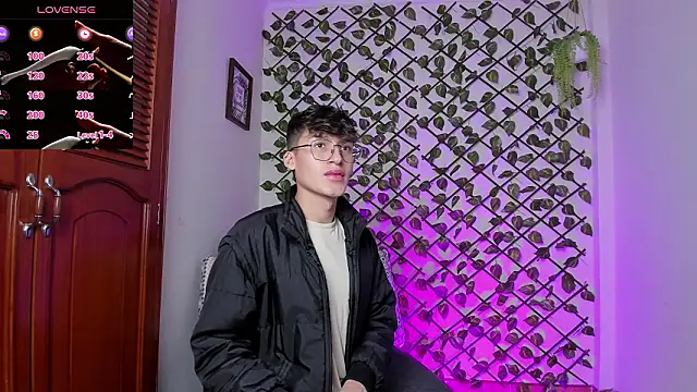 bellmontneon online show from January 17, 2026, 11:14 am