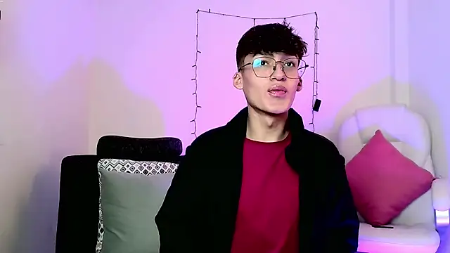 bellmontneon online show from November 5, 2025, 11:24 am