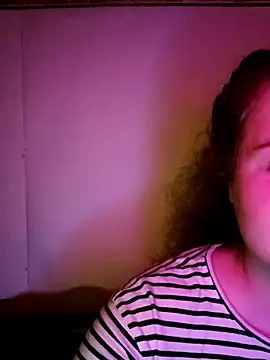 Lana a online show from September 25, 2025, 6:03 pm