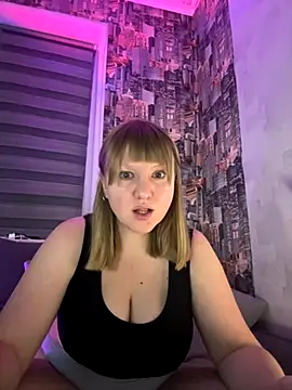 GretieLee online show from September 29, 2025, 5:07 pm