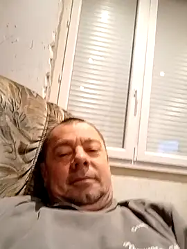 Snapshot of hugoboys4576 chatting on November 20, 2025, 6:25 am hugoboys4576 online show from November 20, 2025, 6:25 am