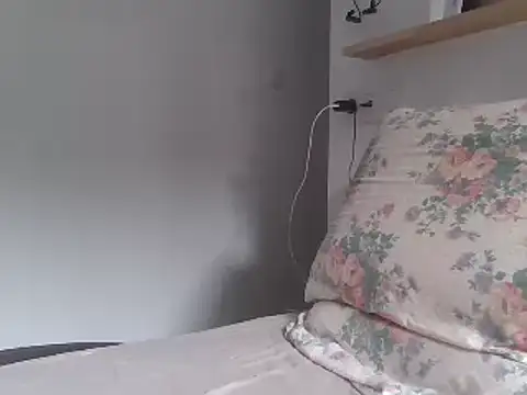 Snapshot of hugoboys4576 chatting on November 10, 2025, 11:26 am hugoboys4576 online show from November 10, 2025, 11:26 am