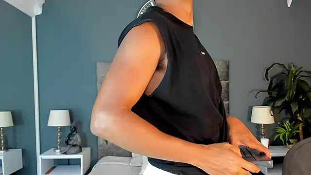 Snapshot of Zac_Haynes chatting on October 24, 2025, 3:27 am Zac Haynes online show from October 24, 2025, 3:27 am