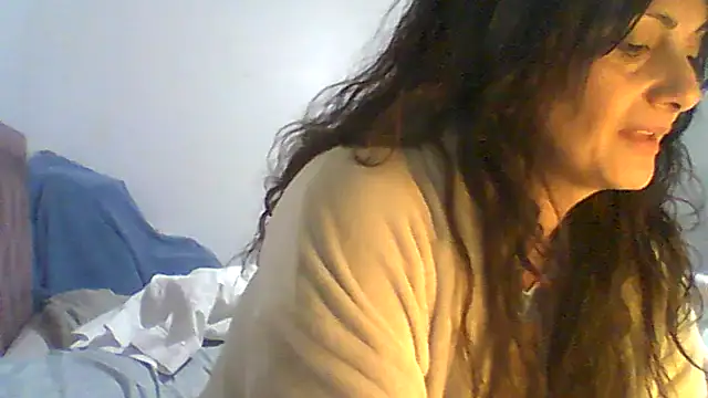 dulcefanny online show from June 16, 2026, 6:08 pm