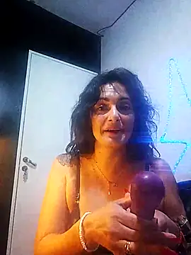 dulcefanny online show from June 8, 2026, 1:28 am