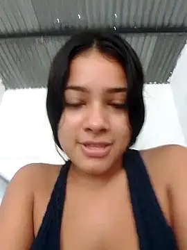 HOT MOM34 online show from September 30, 2025, 1:28 pm
