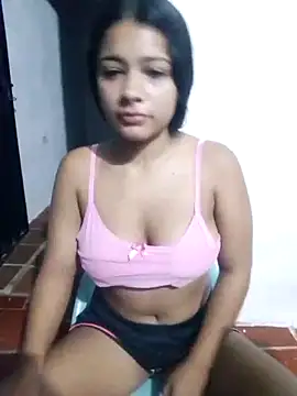 HOT MOM34 online show from October 1, 2025, 5:12 am