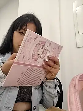 Snapshot of MILA__06 chatting on December 5, 2025, 12:15 pm MILA 06 online show from December 5, 2025, 12:15 pm