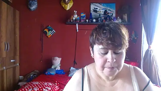 Snapshot of Sasharosee2 chatting on May 13, 2026, 7:21 pm Sasharosee2 online show from May 13, 2026, 7:21 pm