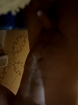 Ezeveron online show from October 9, 2025, 5:08 am