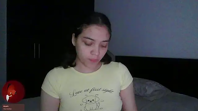  curiouskitten  online show from February 12, 2026, 2:22 am