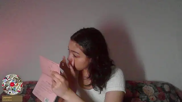  curiouskitten  online show from February 7, 2026, 2:08 am