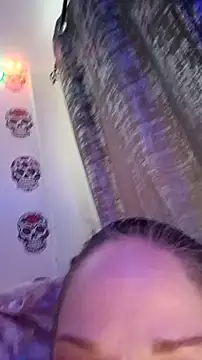 curvybabe88 online show from December 15, 2025, 9:48 am