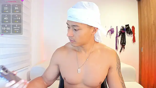 Snapshot of abu_dhabi_21 chatting on November 14, 2025, 9:46 am abu dhabi 21 online show from November 14, 2025, 9:46 am