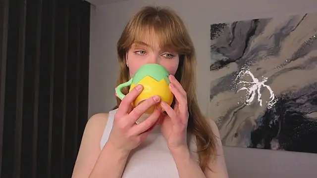 pienaple online show from December 20, 2025, 4:04 am