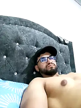 Snapshot of Chrys_harris77 chatting on October 21, 2025, 2:22 am Chrys harris77 online show from October 21, 2025, 2:22 am