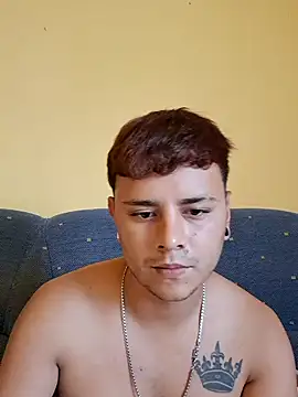 Meenlove online show from September 29, 2025, 9:38 am
