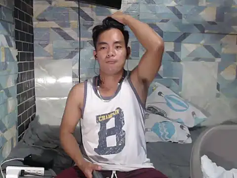 Newt4U online show from September 22, 2025, 2:34 pm