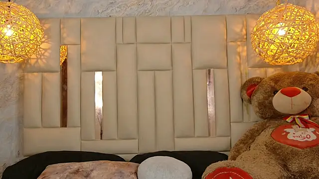 Snapshot of Dixiebelle chatting on July 14, 2026, 10:16 pm Dixiebelle online show from July 14, 2026, 10:16 pm