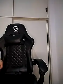 Lunita86 online show from March 6, 2026, 2:06 am