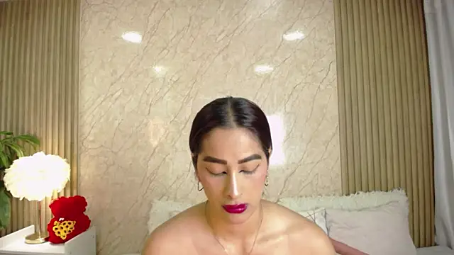 Snapshot of LawGoldman chatting on October 28, 2025, 2:45 am LawGoldman online show from October 28, 2025, 2:45 am