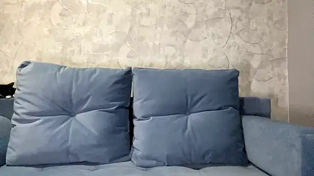 Snapshot of SetsukoBuddemeyer chatting on November 9, 2025, 1:59 pm SetsukoBuddemeyer online show from November 9, 2025, 1:59 pm