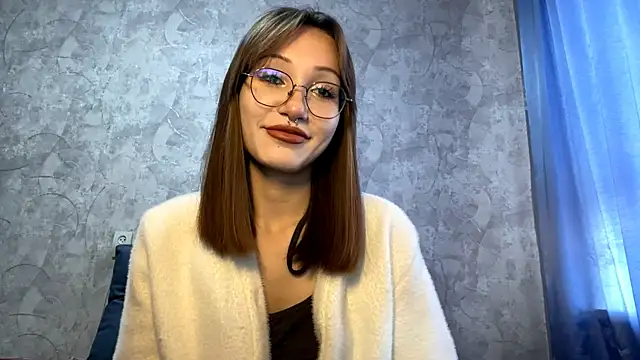 Snapshot of SetsukoBuddemeyer chatting on October 12, 2025, 1:51 am SetsukoBuddemeyer online show from October 12, 2025, 1:51 am