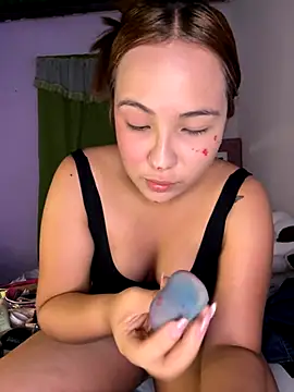 sacha torres02 online show from November 5, 2025, 5:10 am