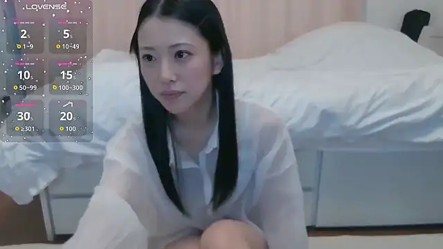 Snapshot of Mei_mei357 chatting on November 15, 2025, 12:03 am Mei mei357 online show from November 15, 2025, 12:03 am