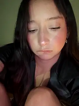 Vale stone  online show from February 3, 2026, 6:51 am