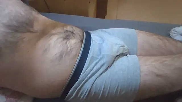 Snapshot of Astleitx chatting on December 15, 2025, 11:31 pm Astleitx online show from December 15, 2025, 11:31 pm