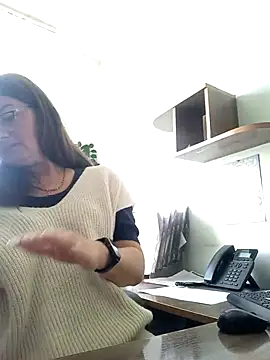 ValeriaLove43211 online show from October 8, 2025, 7:54 am