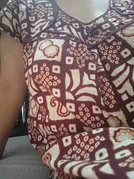 Snapshot of Jeya_thakur chatting on May 18, 2026, 2:11 pm Jeya thakur online show from May 18, 2026, 2:11 pm