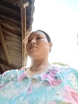 Snapshot of callistra chatting on October 23, 2025, 12:31 am callistra online show from October 23, 2025, 12:31 am