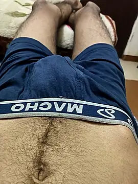 Snapshot of king_boy070 chatting on January 18, 2026, 11:24 am king boy070 online show from January 18, 2026, 11:24 am